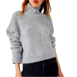 'FREE PEOPLE' "BRADLEY" ROLL~COLLAR TEXTURED SWEATER CUFF~SLEEVE